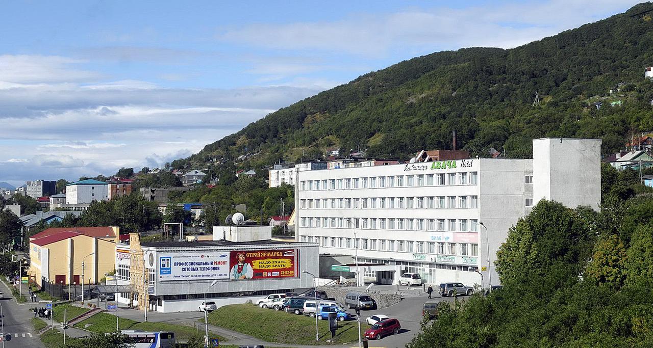 Avacha Hotel Petropavlovsk Kamchatsky Exterior photo